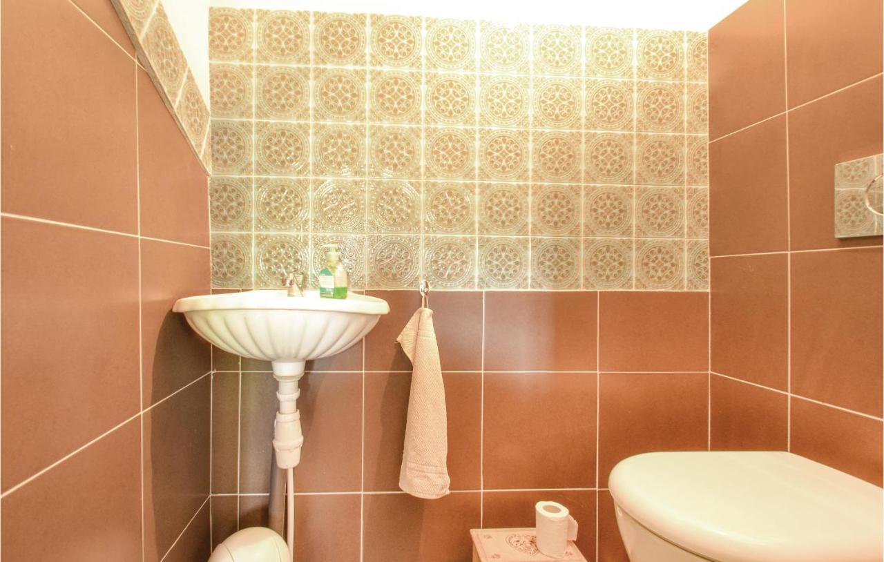 Lovely Home In Charritte De Bas With Wifi Εξωτερικό φωτογραφία
